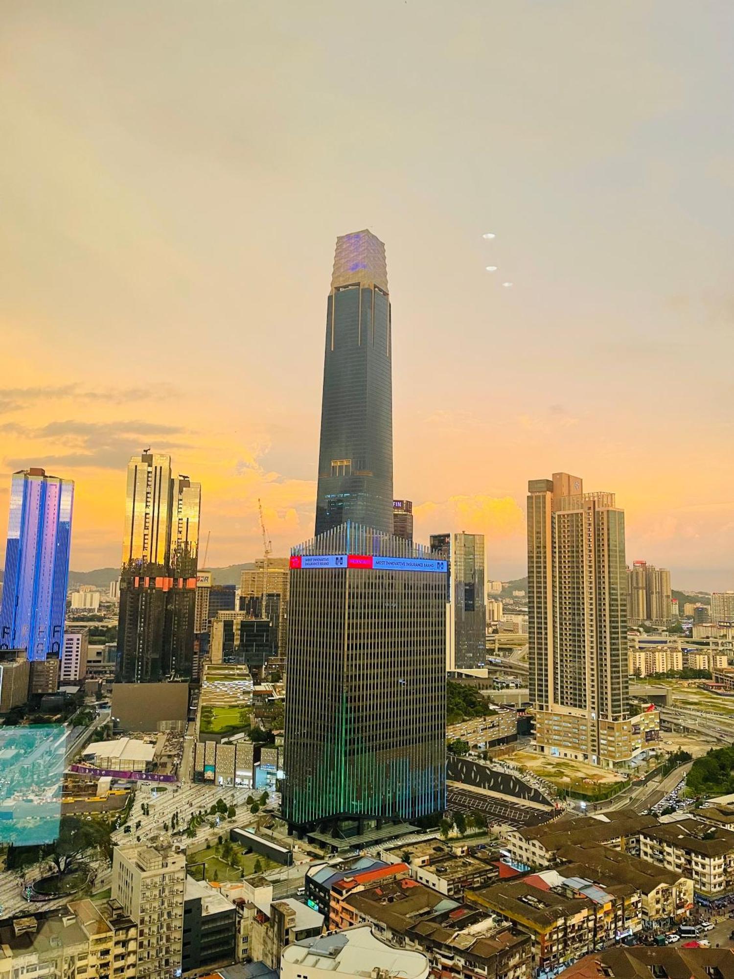 Apartamento Axon Infinity Pool Kl Kuala Lumpur Exterior foto