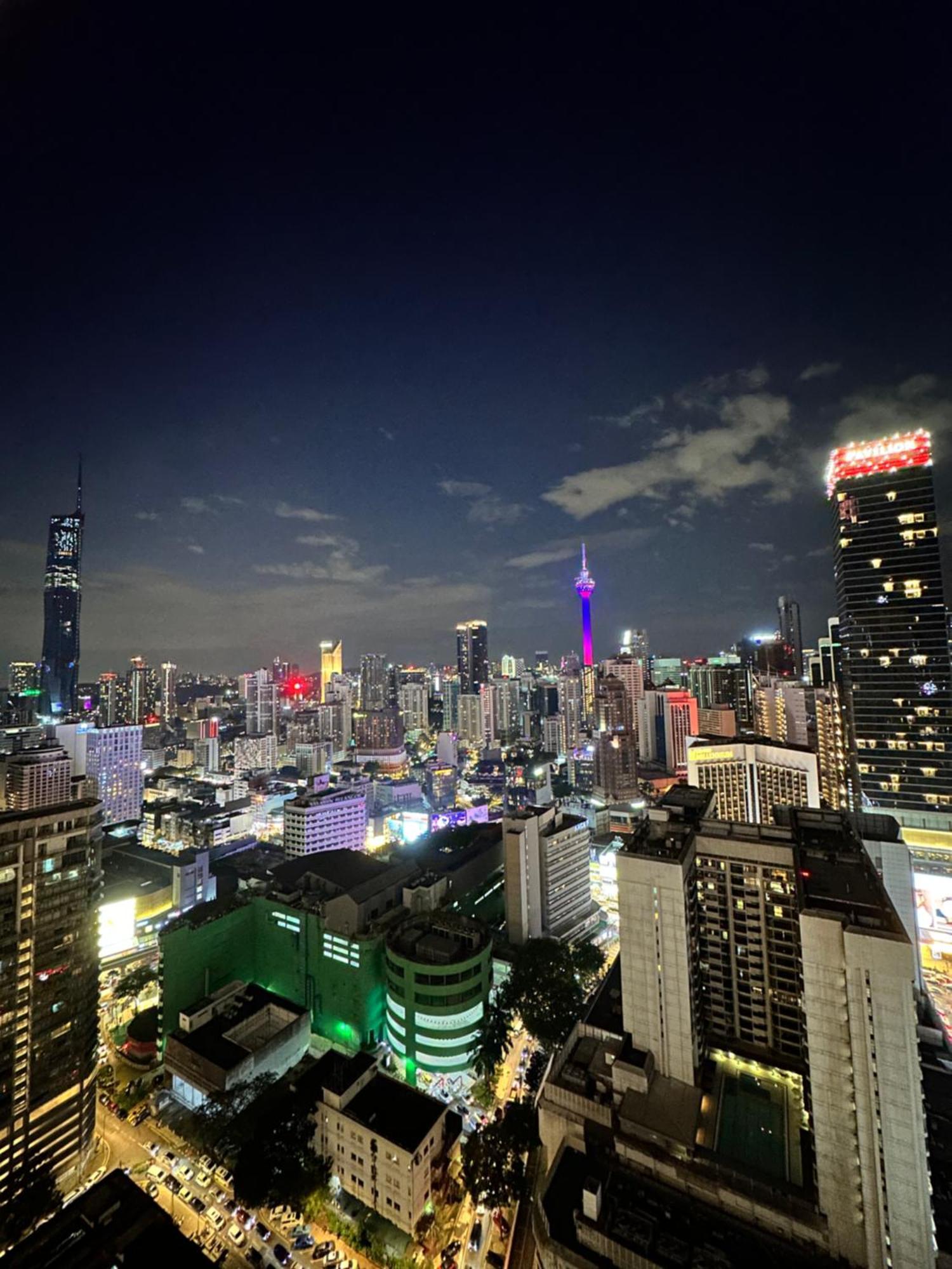 Apartamento Axon Infinity Pool Kl Kuala Lumpur Exterior foto